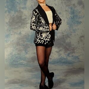 Black and White Musical Note Blazer